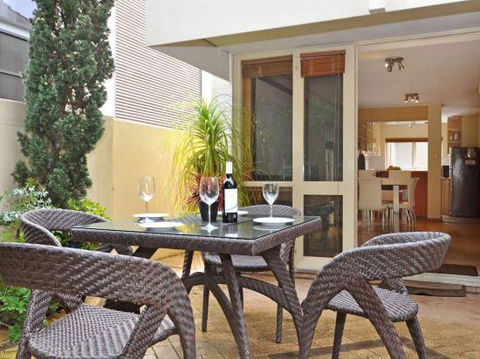 Park Vista Executive Townhouses - Accommodation Ballina 2