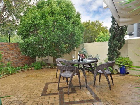Park Vista Executive Townhouses - Accommodation Ballina 1