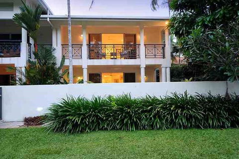 Plantation House 1 Spacious 4 Bedroom House Near Beach WIFI Netflix Telstra TV Playground Pool BBQ - Accommodation Ballina 0