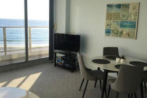 Ebbtide Unit 23 2 6 North St. Forster - Accommodation Ballina 1