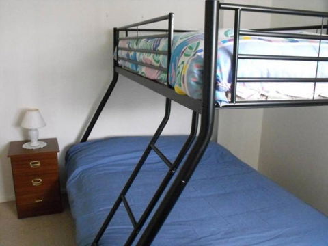 El Sandi Unit 12 14 18 North Street - Accommodation Ballina 1