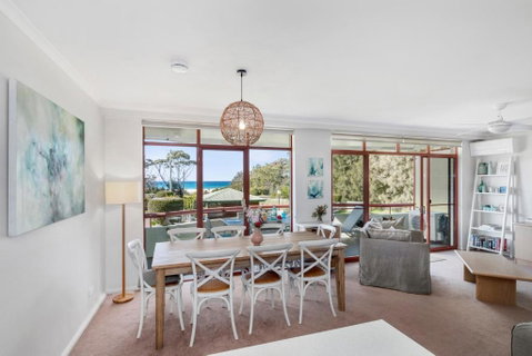 Fathoms 8 Mollymook - Accommodation Ballina 2