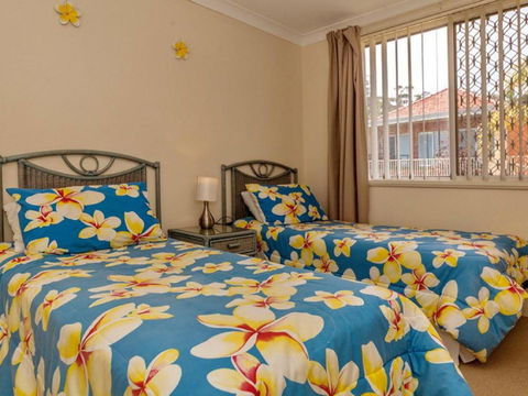 3 Sunset 11 Victoria Parade Stunning Unit Right Across From The Water - Accommodation Ballina 1