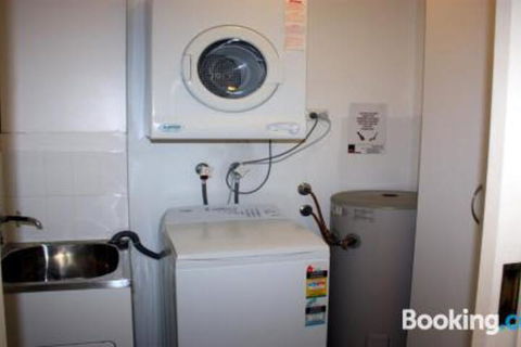Braemar 7 On The Lake! - Accommodation Ballina 3