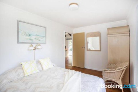 Soldier Crab Shack 20 Macleay St - Accommodation Ballina 2