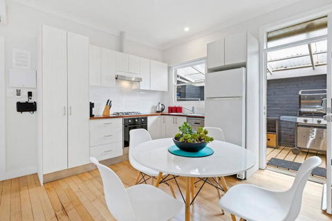 AMORE A Tranquil Retreat With Couples Spa - Accommodation Ballina 4