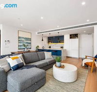 Luxe 101 at Martha Cove waterfront luxury on the marina walk to beach - Accommodation Ballina