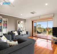 Acqua Vista water view fireplace walk to beach - Accommodation Ballina