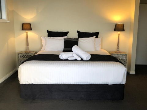 SEA EAGLE COTTAGE Amazing Views Of Bay Of Fires - Accommodation Ballina 4