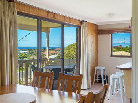 Williams Wonder Large Beach House - Accommodation Ballina 5