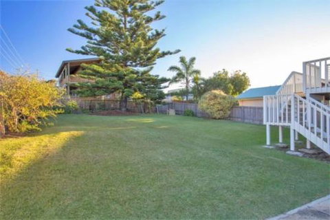 Seaside Beach House 25 Seaside Pde - Accommodation Ballina 1