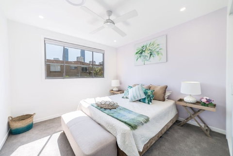 GC Private Homes - Waterfront Villas - Accommodation Ballina 3