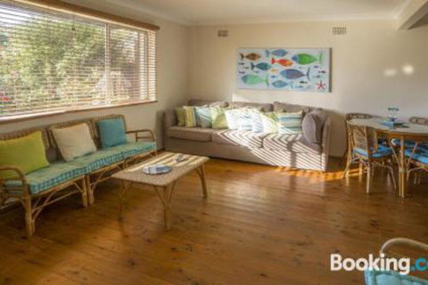 Clissold Street 11 Mollymook - Accommodation Ballina 4