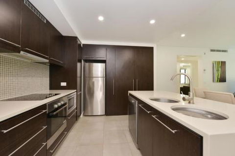 Sea Temple Port Douglas Swim Out Two Bathrooms Direct Pool Access - Accommodation Ballina 6