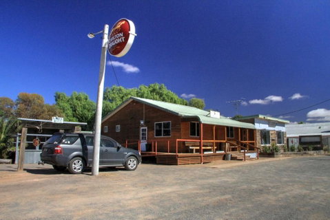 Ivanhoe Hotel Motel - Accommodation Ballina 2