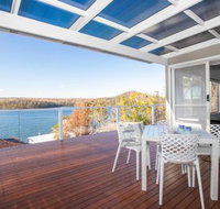 Home on the Water 21 Evans St. Lake Conjola - Accommodation Ballina