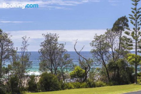 Seaside Parade 9 Dolphin Point - Accommodation Ballina 4