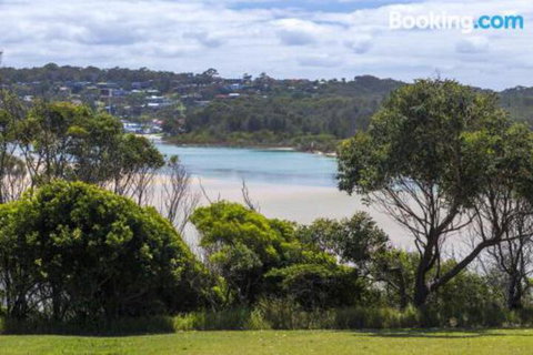 Seaside Parade 9 Dolphin Point - Accommodation Ballina 0