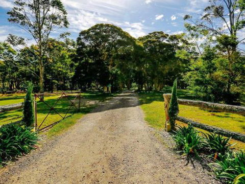 THE ANGAS CARRIAGE Alpine Southern Highlands 4pm Check Out On Sundays - Accommodation Ballina 6