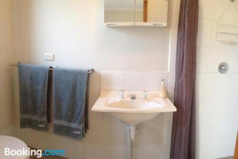 Bombora Self Contained Studio - Accommodation Ballina 4