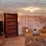 Desert Gum Retreat Gough St - Accommodation Ballina 0