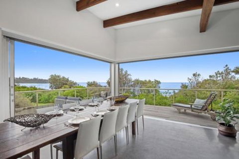 Beachfront Location 28 Mitchell Pde - Accommodation Ballina 5
