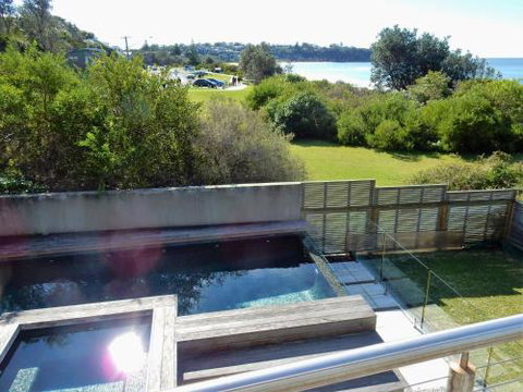 Beachfront Location 28 Mitchell Pde - Accommodation Ballina 3