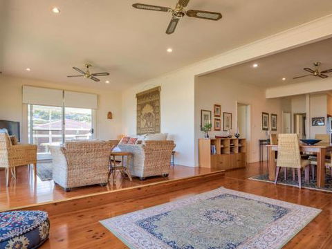 FRESHWATER Gerroa 4pm Check Out Sundays - Accommodation Ballina 4