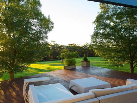 ALPINE LODGE Alpine Southern Highlands 4pm Check Out Sundays - Accommodation Ballina 1