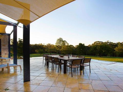 ALPINE LODGE Alpine Southern Highlands 4pm Check Out Sundays - Accommodation Ballina 6