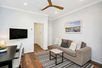 Two Bedroom Beachside Apartment CLOV4 - Accommodation Ballina 0