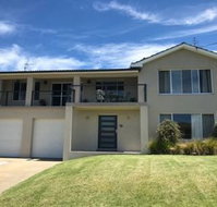 Ocean House at Mollymook - Accommodation Ballina