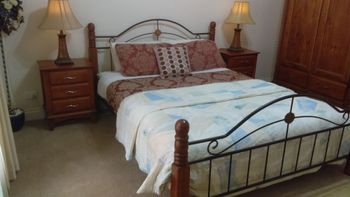 Deloraine Comfort - Accommodation Ballina 0