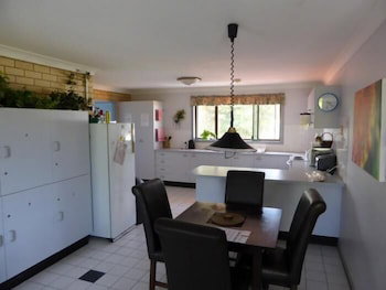 Tanoshii Spa & The Edge Spa Stay - Accommodation Ballina 5