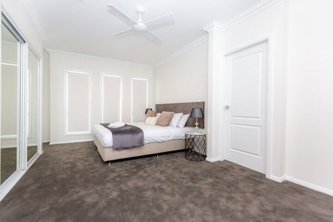 Wagga Apartments 1 - Accommodation Ballina 3