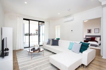 Designer Executive Apartment + Parking Near Train - Accommodation Ballina 0