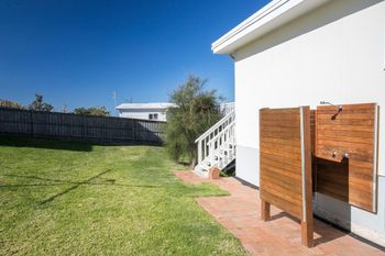Toms Beach House - Accommodation Ballina 3