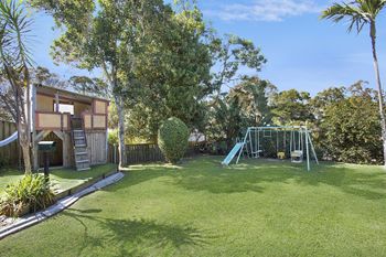 Burleigh Heights - Accommodation Ballina 1