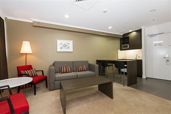 Holiday Inn Townsville - Accommodation Ballina 1