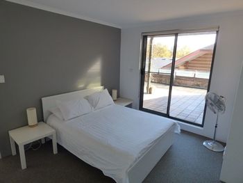 The Apartment Service ALEX2 - Accommodation Ballina 4