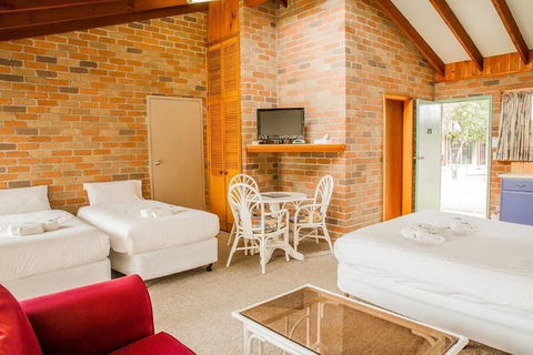 Crescent Head Resort & Conference Centre - Accommodation Ballina 6