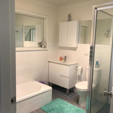 WAVES At MOLLYMOOK - Accommodation Ballina 3