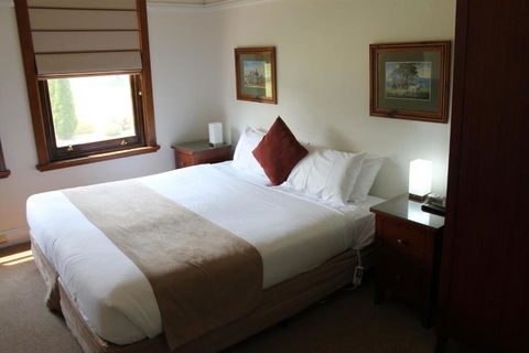 The Dormie House - On The Golf Course - Accommodation Ballina 2