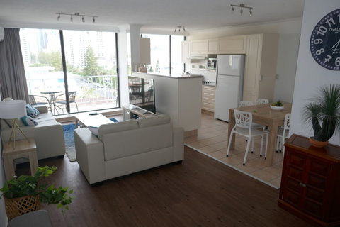 Queensleigh Apartment - Accommodation Ballina 2