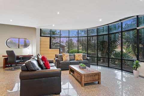 Villa De Marseilles - Melbourne - Accommodation Ballina 3