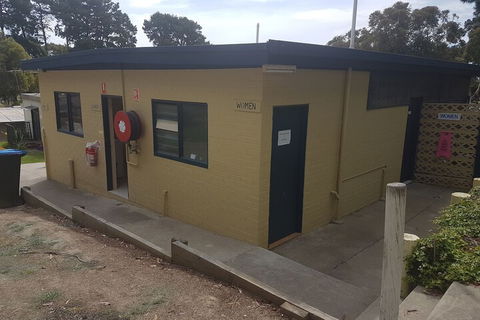 Lakes Caravilla Caravan Park - Accommodation Ballina 3