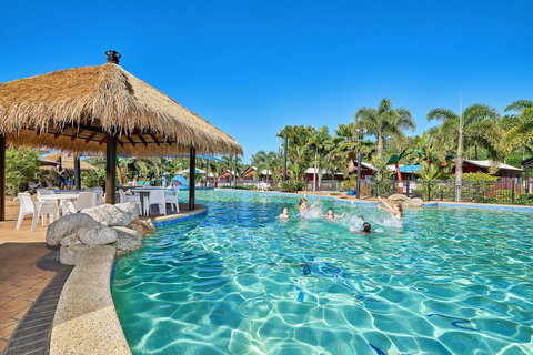 Cairns Coconut Holiday Resort - Accommodation Ballina 5