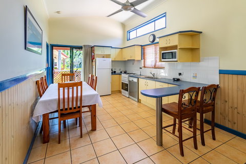 Cairns Coconut Holiday Resort - Accommodation Ballina 6