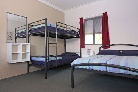 Byron Bay YHA Hostel/Backpackers - Accommodation Ballina 6