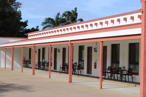 Bundaberg Spanish Motor Inn - Accommodation Ballina 0